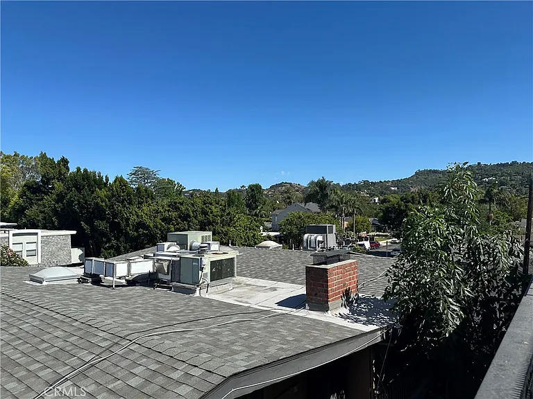 13508 Moorpark St #2 — Photo 65
