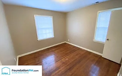 1911 E Shelby Dr — Photo 7