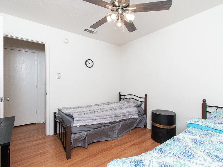 2907 Lantana Dr — Photo 12