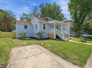 4803 Somerset Rd, Riverdale, MD 20737