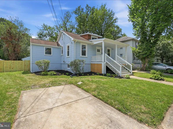 4803 Somerset Rd, Riverdale, MD 20737