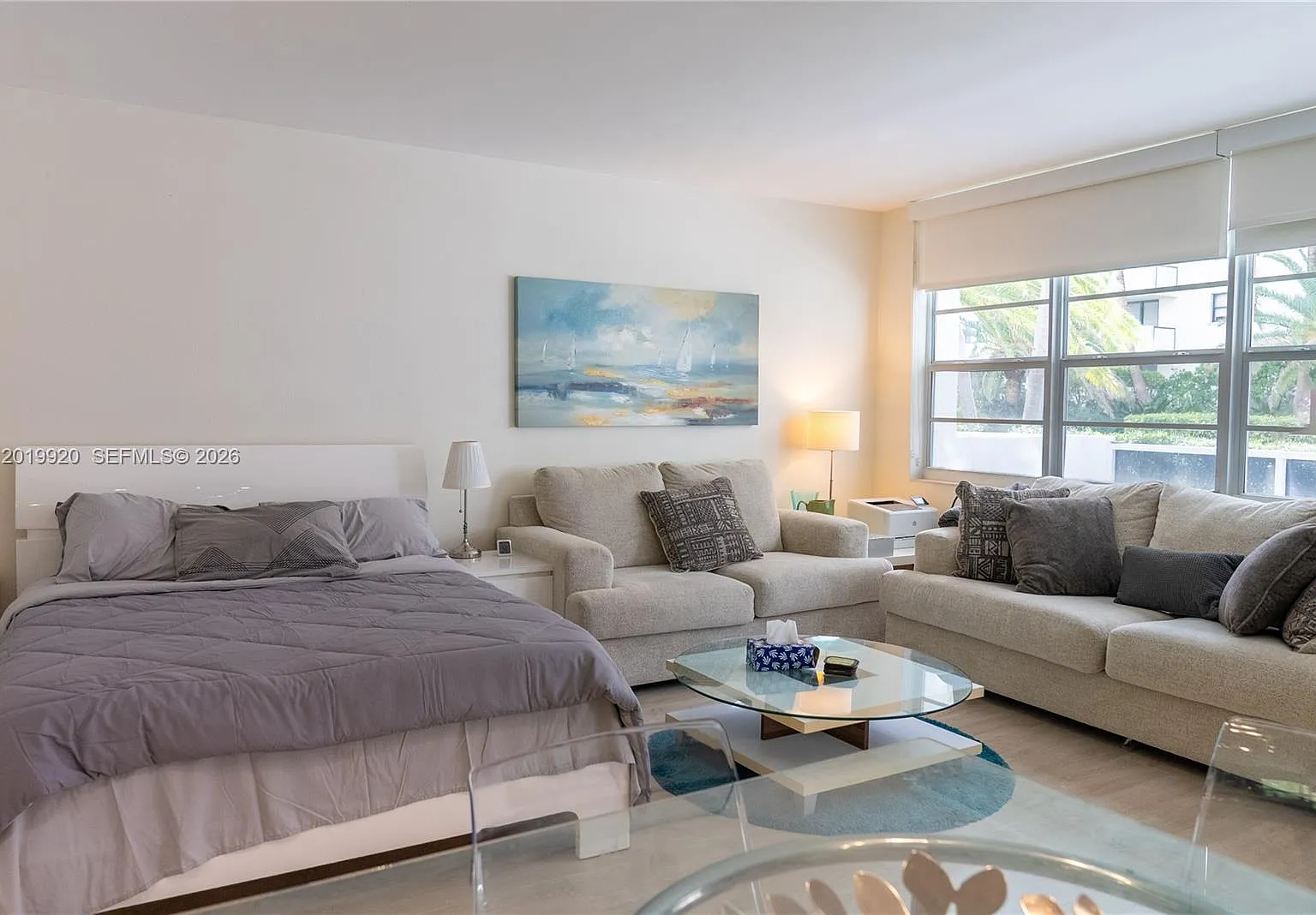 The Decoplage Condo — Photo 3