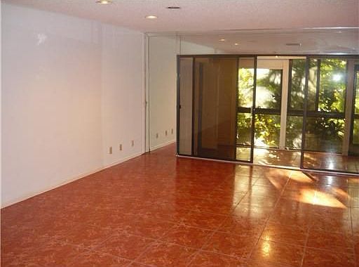 3rd image of 4515 NW 20th St #483