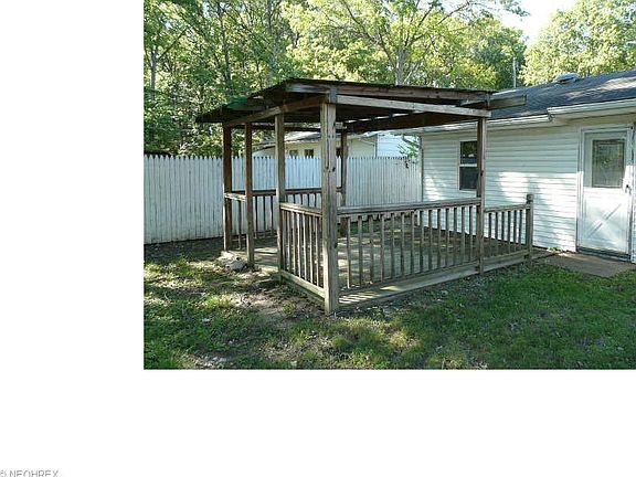 3rd image of 505 Denison Ave