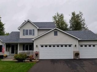 1453 Clippership Ct, Woodbury, MN 55125