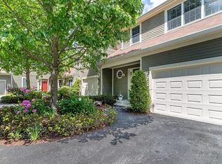 2905 Canterbury Way, Mount Kisco, NY 10549