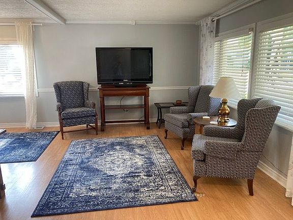 4th image of 23 Mimosa Cres