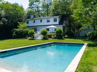 29 Meadows E, Sag Harbor, NY 11963