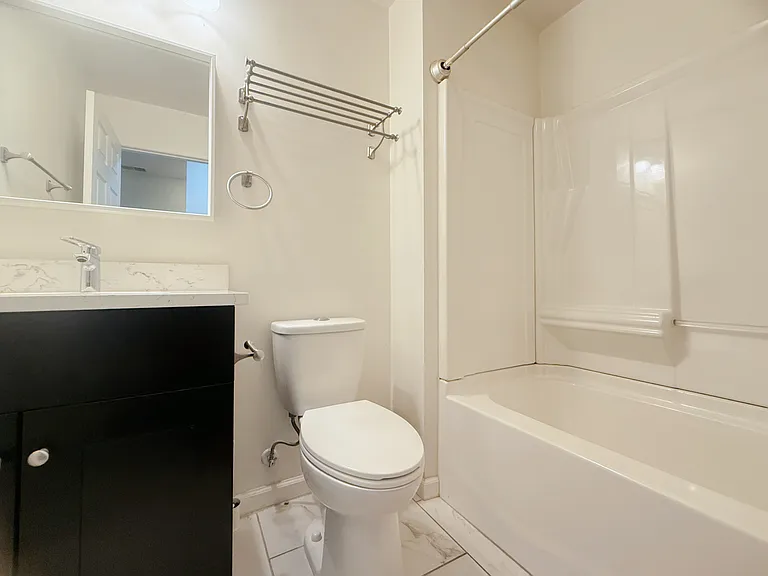 3443 Webster Ave #2 — Photo 11