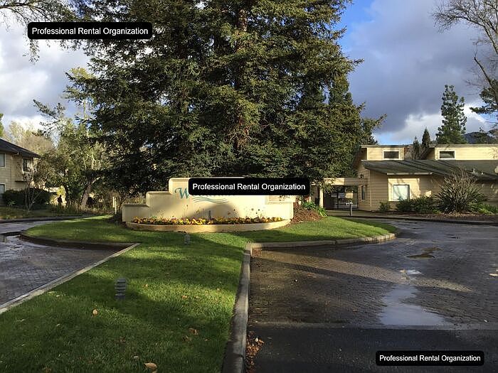 1st image of 505 Woodlake Dr
