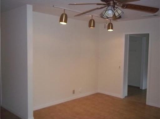 3rd image of 691 SE Thanksgiving Ave