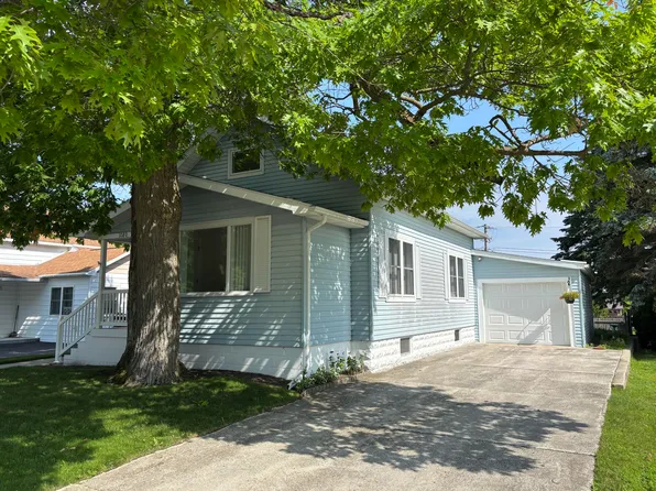 1080 Larke Ave, Rogers City, MI 49779