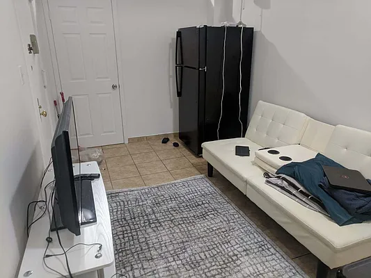 Rented by Empire Valley | media 8