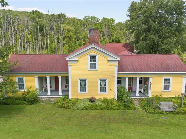 7484 State Route 20a, Bloomfield, NY 14469