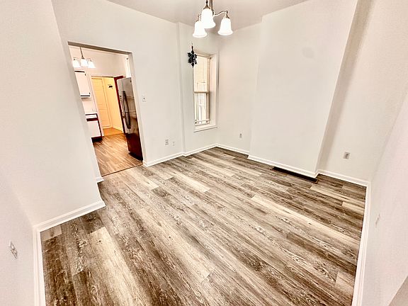 5th image of 5227 Ridge Ave