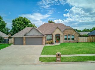 1309 Fairfax Ln, El Reno, OK 73036