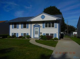 241 S Berlin Ave, Oregon, OH 43616