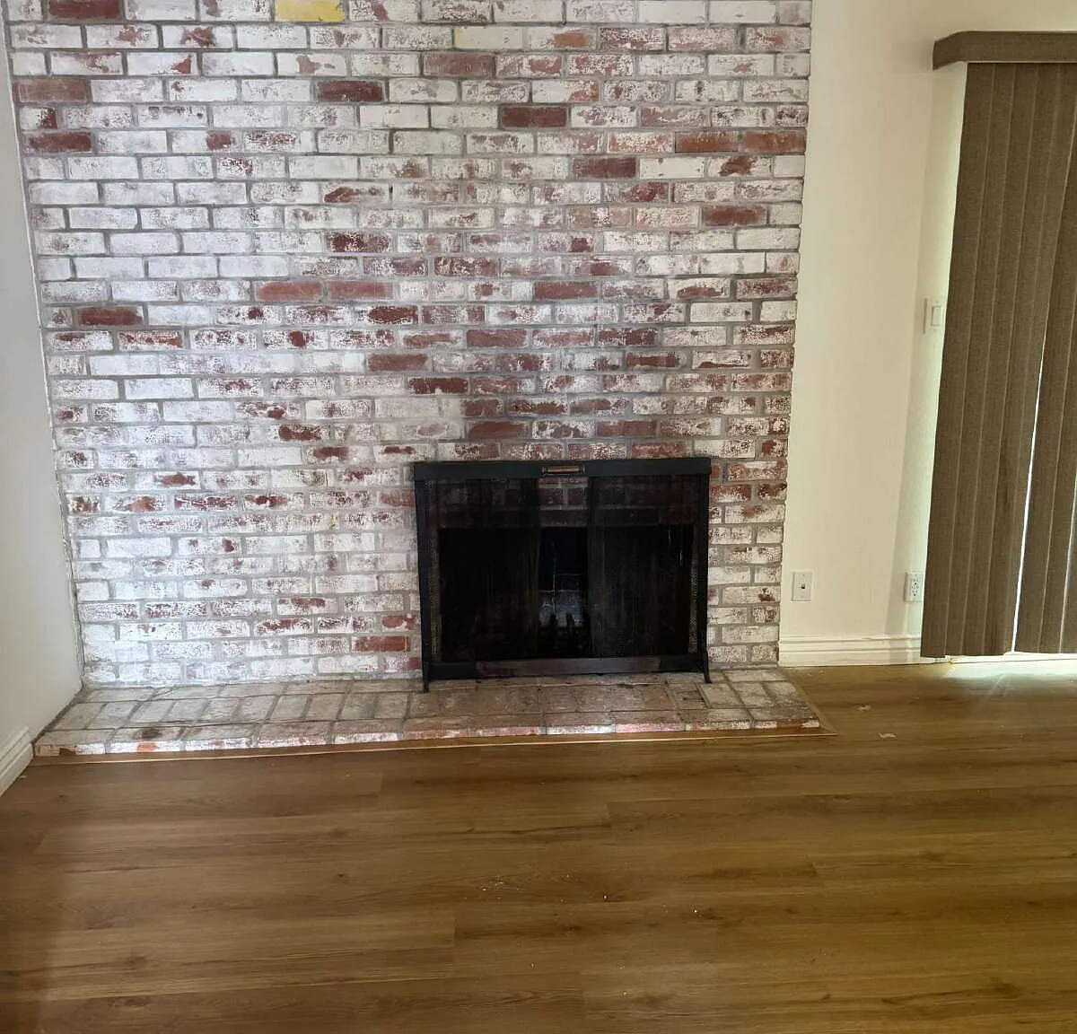 4 bed, 2.0 bath, 1352 sqft, $5,500 — Photo 4