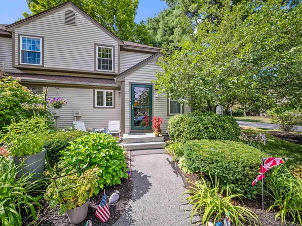19 Surrey Run, Dover, NH 03820