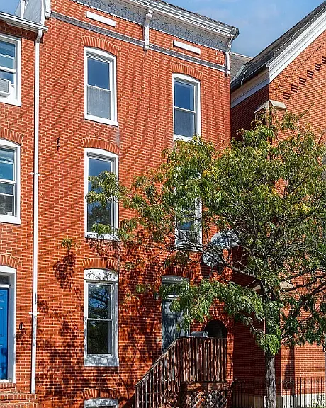 110 Hamburg St — Photo 13
