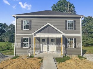 826 Old Charlotte Rd #6, White Bluff, TN 37187