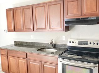 5108 Springfield Ave #1, Philadelphia, PA 19143