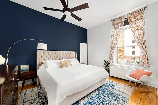 Sold by Compass | media 16