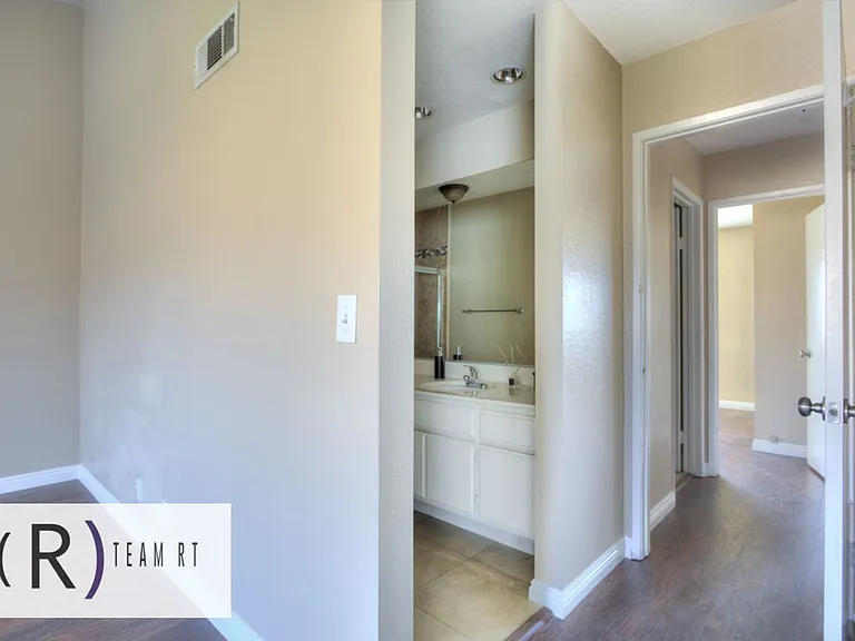555 Azusa Ave #32 — Photo 19