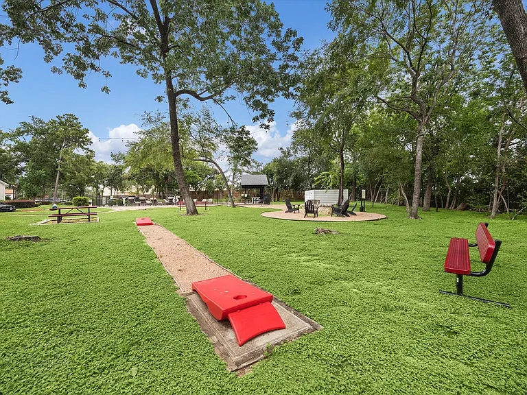 Grove at White Oak — Photo 19