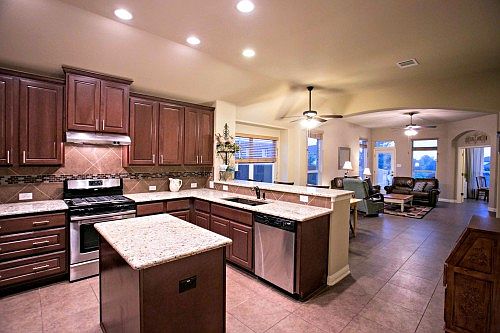 3rd image of 3305 Cortes Pl