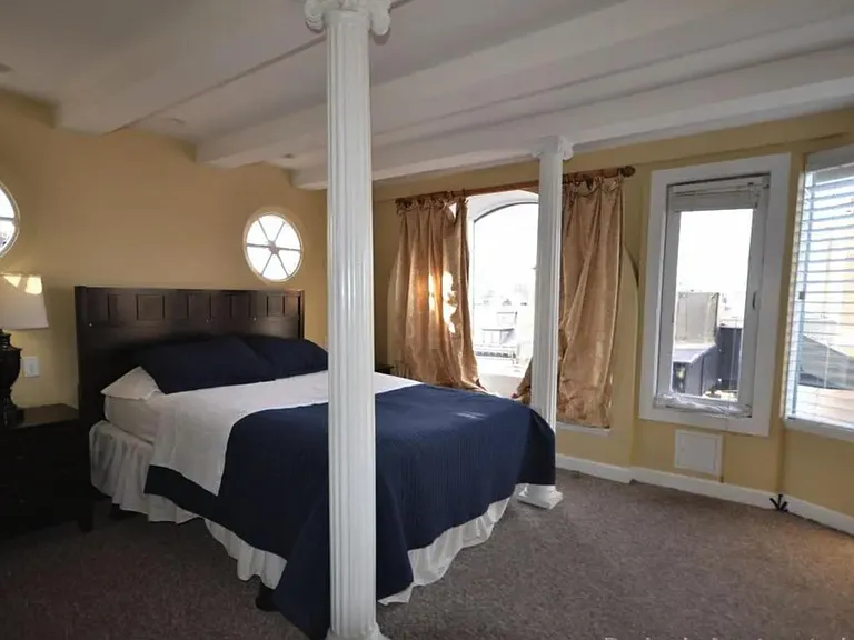 113 Beacon St #Penthouse 1 — Photo 7