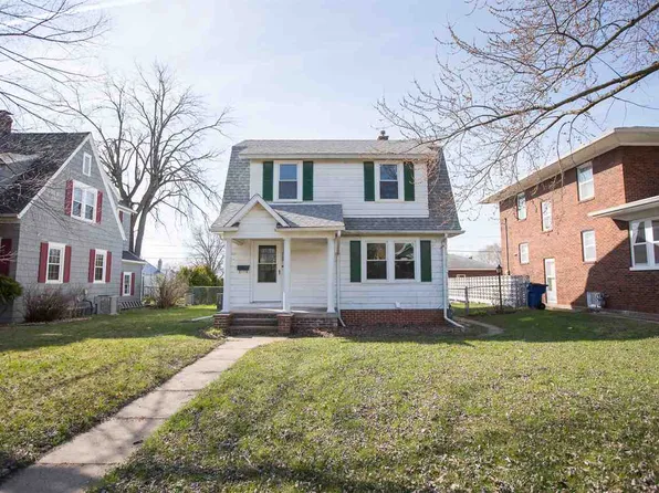 1208 Independence Ave, Waterloo, IA 50703