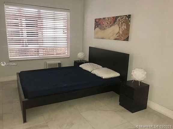 4th image of 818 Pennsylvania Ave APT 11