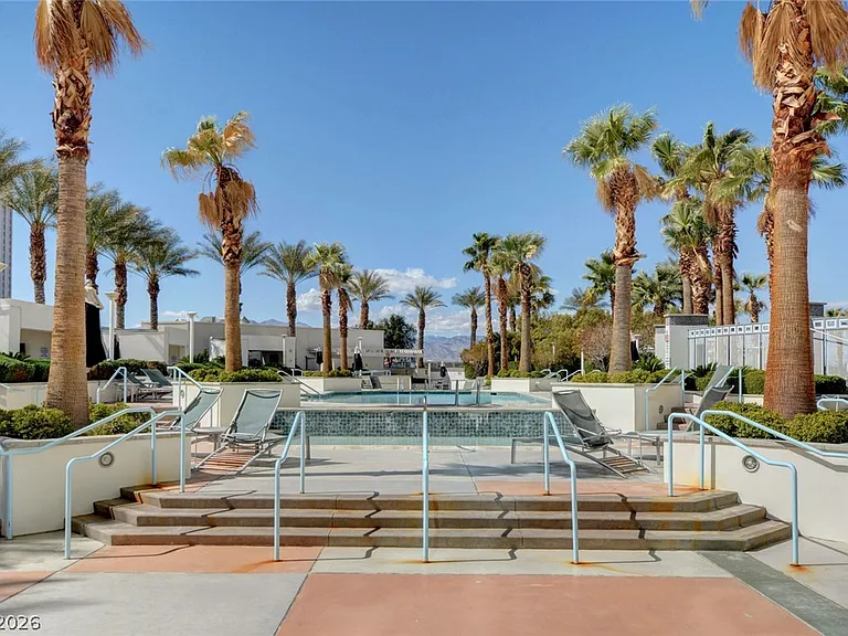 2700 Las Vegas Blvd S #1305 — Photo 33