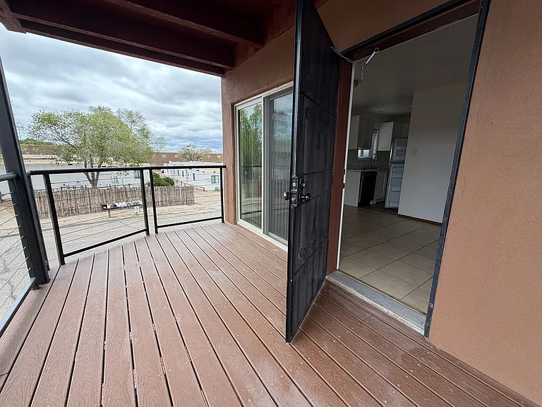 1307 Rufina Ln #3 — Photo 4