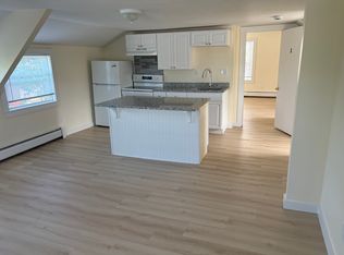 3 Bacon Ter #3, Hyannis, MA 02601