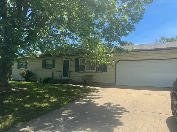 1402 Ford Drive, Aurora, MO 65605