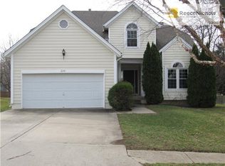 2241 SW Walden Dr, Lees Summit, MO 64081