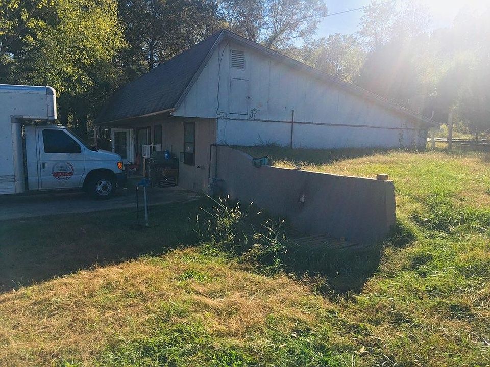 2nd image of 86 S Cedar St