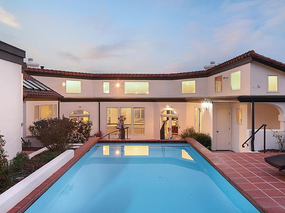 3rd image of 25691 Whip Rd