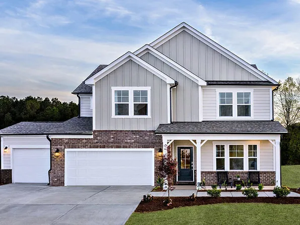 305 Salmonberry Dr, Holly Springs, NC 27540
