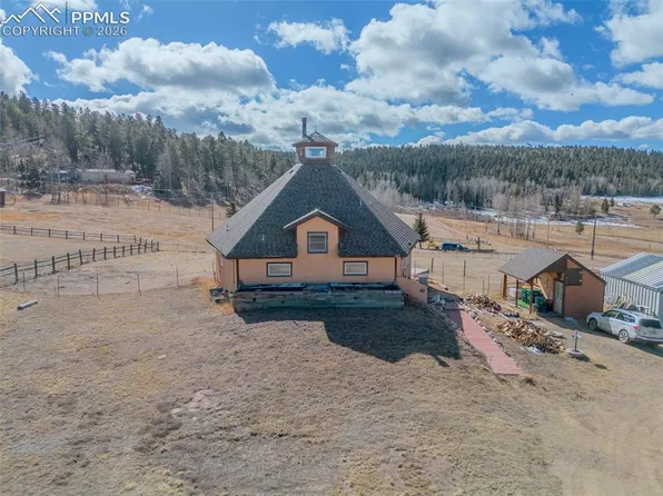 18 Sir Richard Dr, Divide, CO 80814