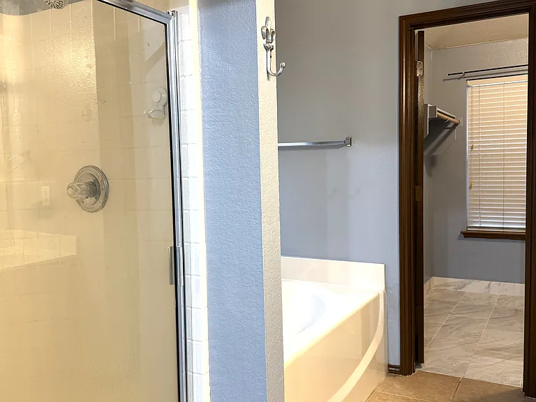 13624 Kaplan Ct — Photo 10