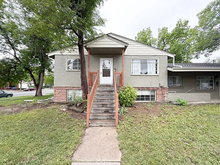 111 E Plum St — Photo 75