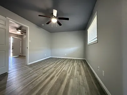 2834 Cedar Cir #3 — Photo 6