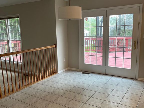 4th image of 6404 Empty Song Rd