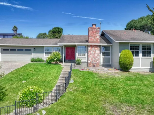 9807 Clover Trl, Salinas, CA 93907