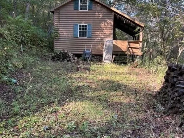 58103 Buck Creek Rd, Ferryville, WI 54628