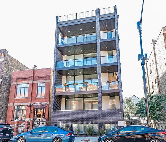 1st image of 2547 W Augusta Blvd #3