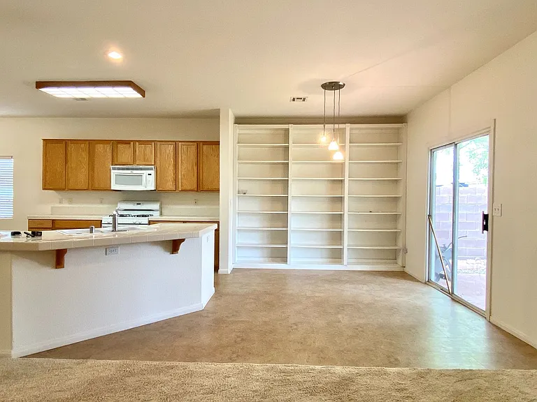 48 Vallejo Verde St — Photo 9